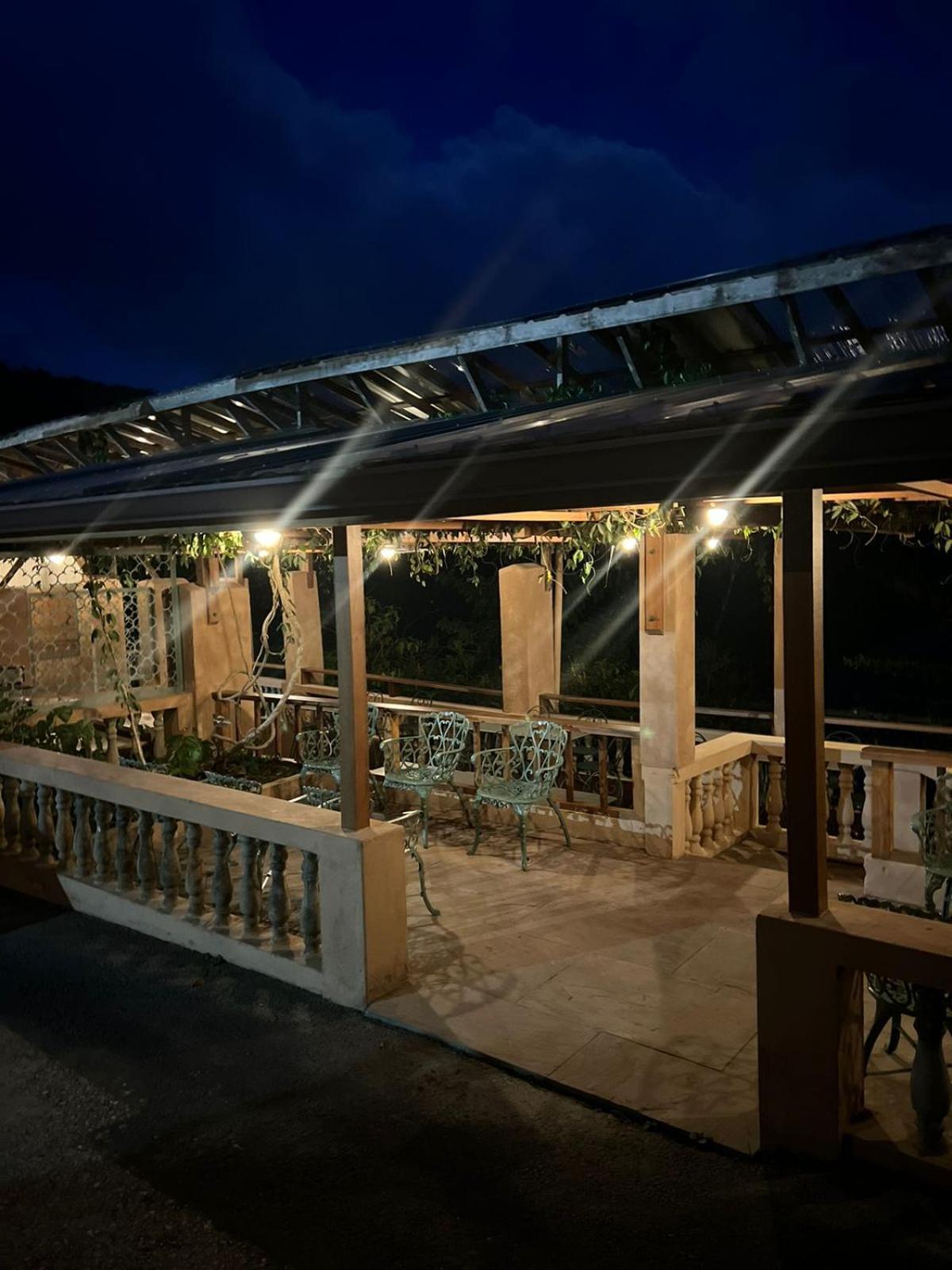Hadco Experiences At Asa Wright Nature Centre Blanchisseuse Extérieur photo